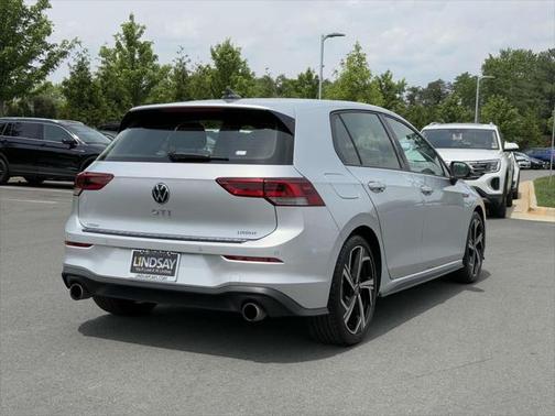 2024 Volkswagen Golf GTI 2.0T SE DSG