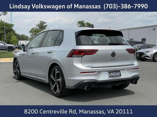 2024 Volkswagen Golf GTI 2.0T SE DSG