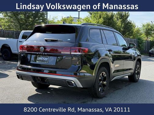 2025 Volkswagen Atlas 2.0T Peak Edition