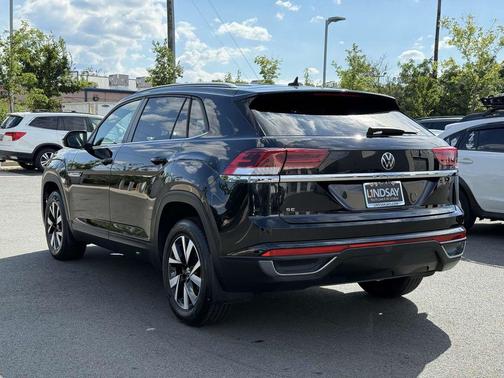 2021 Volkswagen Atlas Cross Sport 2.0T SE