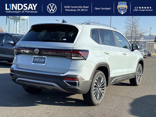 2026 Volkswagen Taos SE