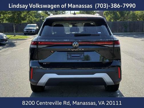2025 Volkswagen Tiguan 2.0T SE