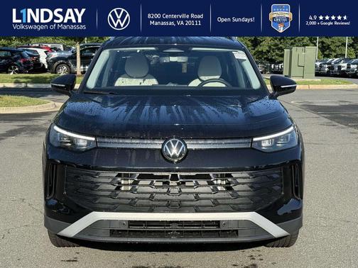 2025 Volkswagen Tiguan 2.0T SE