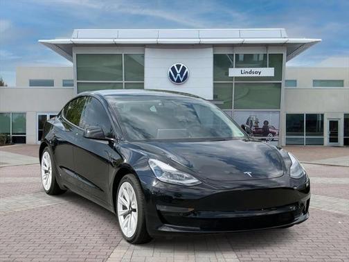 2021 Tesla Model 3 Standard Range Plus