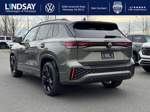 2026 Volkswagen Tiguan 2.0T SE R-Line Black