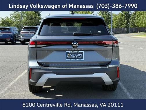 2025 Volkswagen Tiguan 2.0T SE