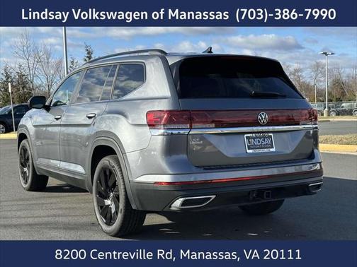 2025 Volkswagen Atlas 2.0T SE w/Technology