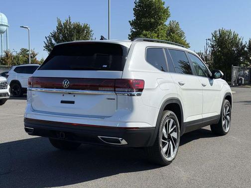 2026 Volkswagen Atlas 2.0T SE w/Technology 4MOTION