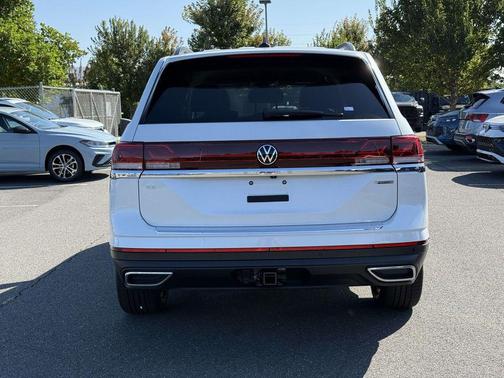 2026 Volkswagen Atlas 2.0T SE w/Technology 4MOTION