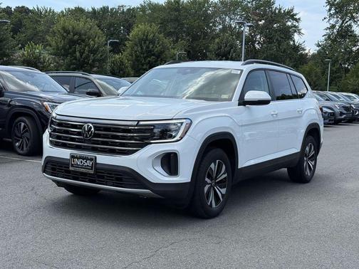 2024 Volkswagen Atlas 2.0T SE