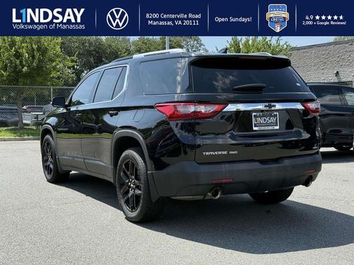 2018 Chevrolet Traverse LT Cloth