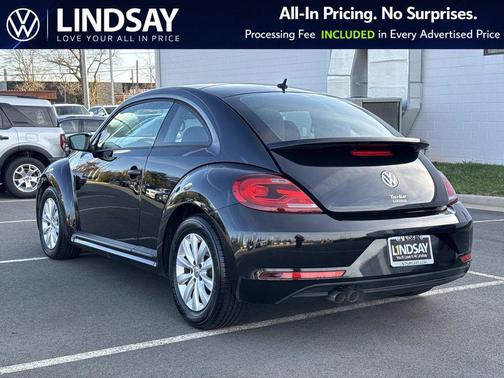 Deep Black Pearl Metallic 2018 Volkswagen Beetle 2.0T S