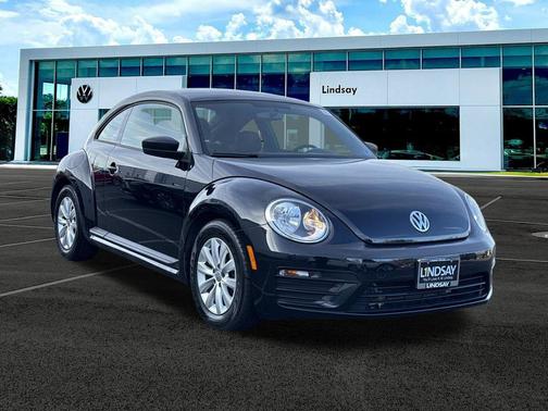 2018 Volkswagen Beetle 2.0T S