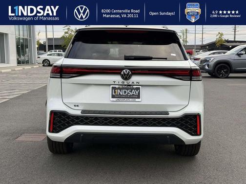 2025 Volkswagen Tiguan 2.0T SE R-Line Black