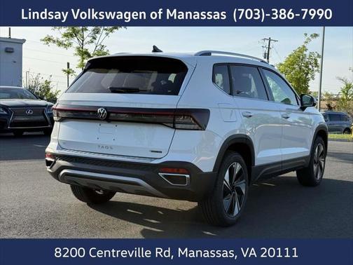 2025 Volkswagen Taos 1.5T SE