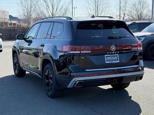 2025 Volkswagen Atlas 2.0T Peak Edition