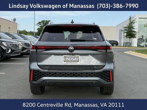 2025 Volkswagen Tiguan 2.0T SE R-Line Black 4MOTION
