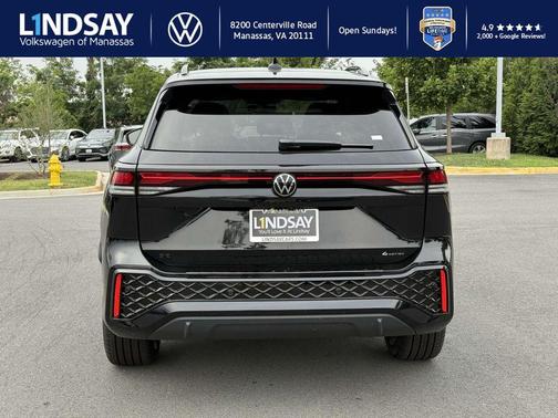 2025 Volkswagen Tiguan 2.0T SE R-Line Black 4MOTION