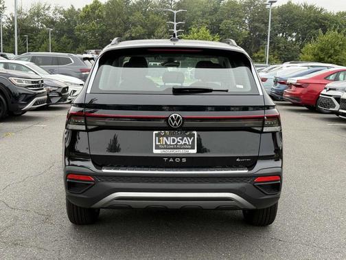 2025 Volkswagen Taos 1.5T S