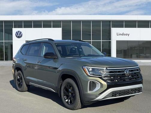 2025 Volkswagen Atlas 2.0T Peak Edition
