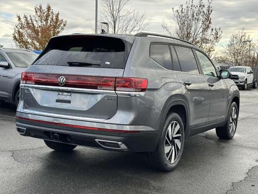2025 Volkswagen Atlas 2.0T SE w/Technology 4MOTION