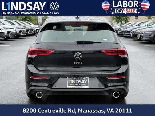 2025 Volkswagen Golf GTI 2.0T SE DSG