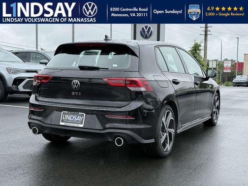 2025 Volkswagen Golf GTI 2.0T SE DSG