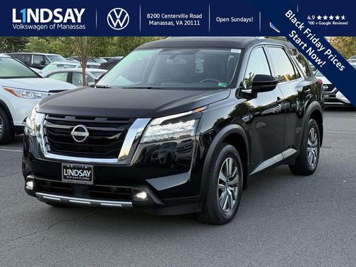 2022 Nissan Pathfinder SL 4WD