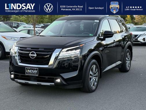 2022 Nissan Pathfinder SL 4WD