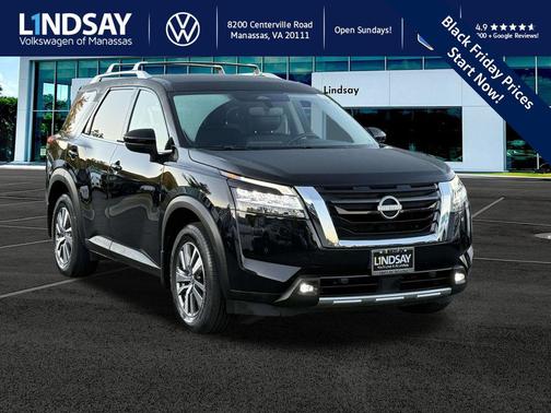 2022 Nissan Pathfinder SL 4WD