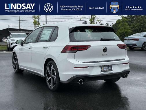 2025 Volkswagen Golf GTI 2.0T SE DSG