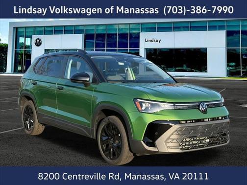 2025 Volkswagen Taos 1.5T SE Black