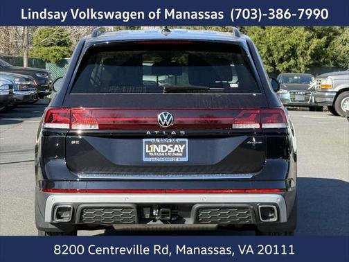 2025 Volkswagen Atlas 2.0T Peak Edition