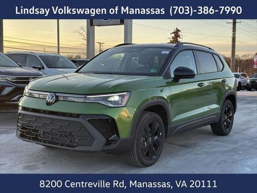 2025 Volkswagen Taos 1.5T SE Black