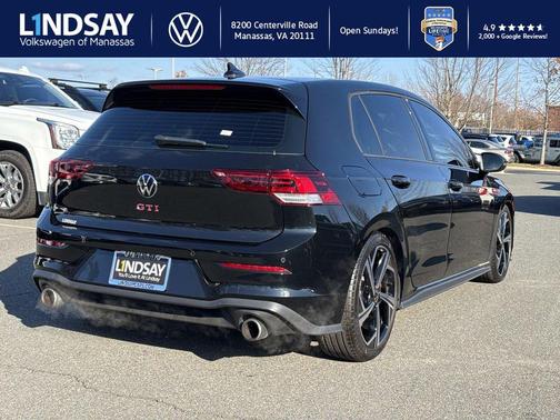 2024 Volkswagen Golf GTI 2.0T SE DSG