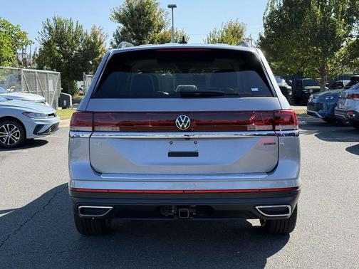 2026 Volkswagen Atlas 2.0T SE w/Technology 4MOTION
