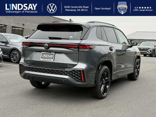 2025 Volkswagen Tiguan 2.0T SE R-Line Black 4MOTION