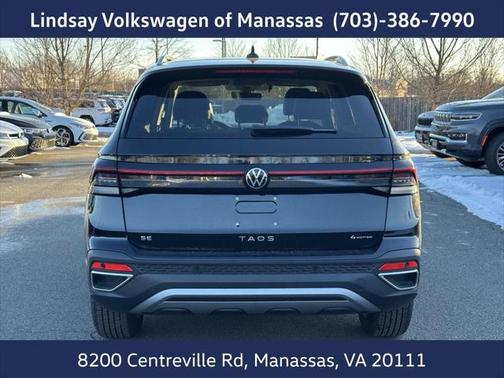 2025 Volkswagen Taos 1.5T SE