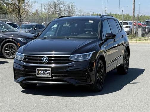 2022 Volkswagen Tiguan 2.0T SE R-Line Black 4MOTION