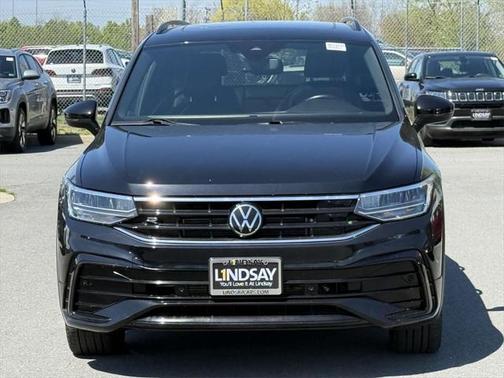 2022 Volkswagen Tiguan 2.0T SE R-Line Black 4MOTION