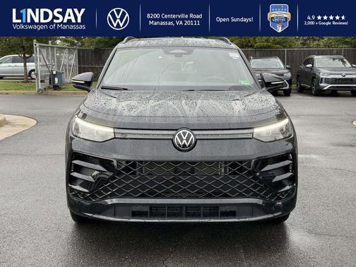2025 Volkswagen Tiguan 2.0T SE R-Line Black