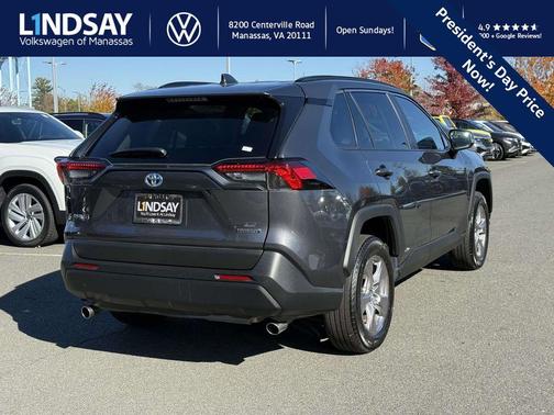 2024 Toyota RAV4 Hybrid LE