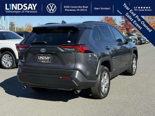 2024 Toyota RAV4 Hybrid LE