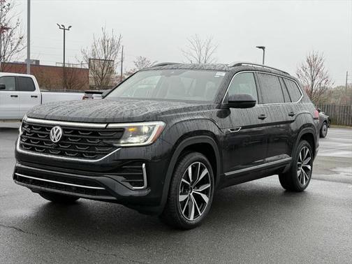 2025 Volkswagen Atlas 2.0T SEL Premium R-Line 4MOTION