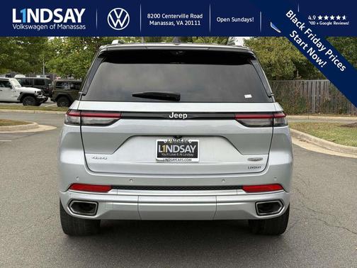 2022 Jeep Grand Cherokee Summit