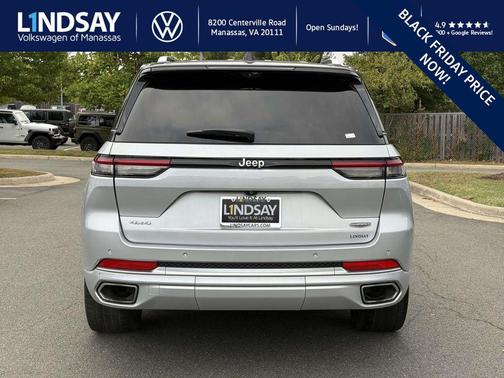 2022 Jeep Grand Cherokee Summit