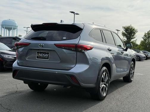 2020 Toyota Highlander Hybrid XLE