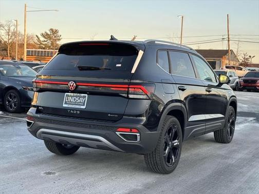 2025 Volkswagen Taos 1.5T SEL