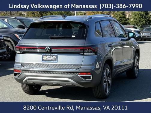 2025 Volkswagen Taos 1.5T SE