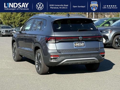 2025 Volkswagen Taos 1.5T SE